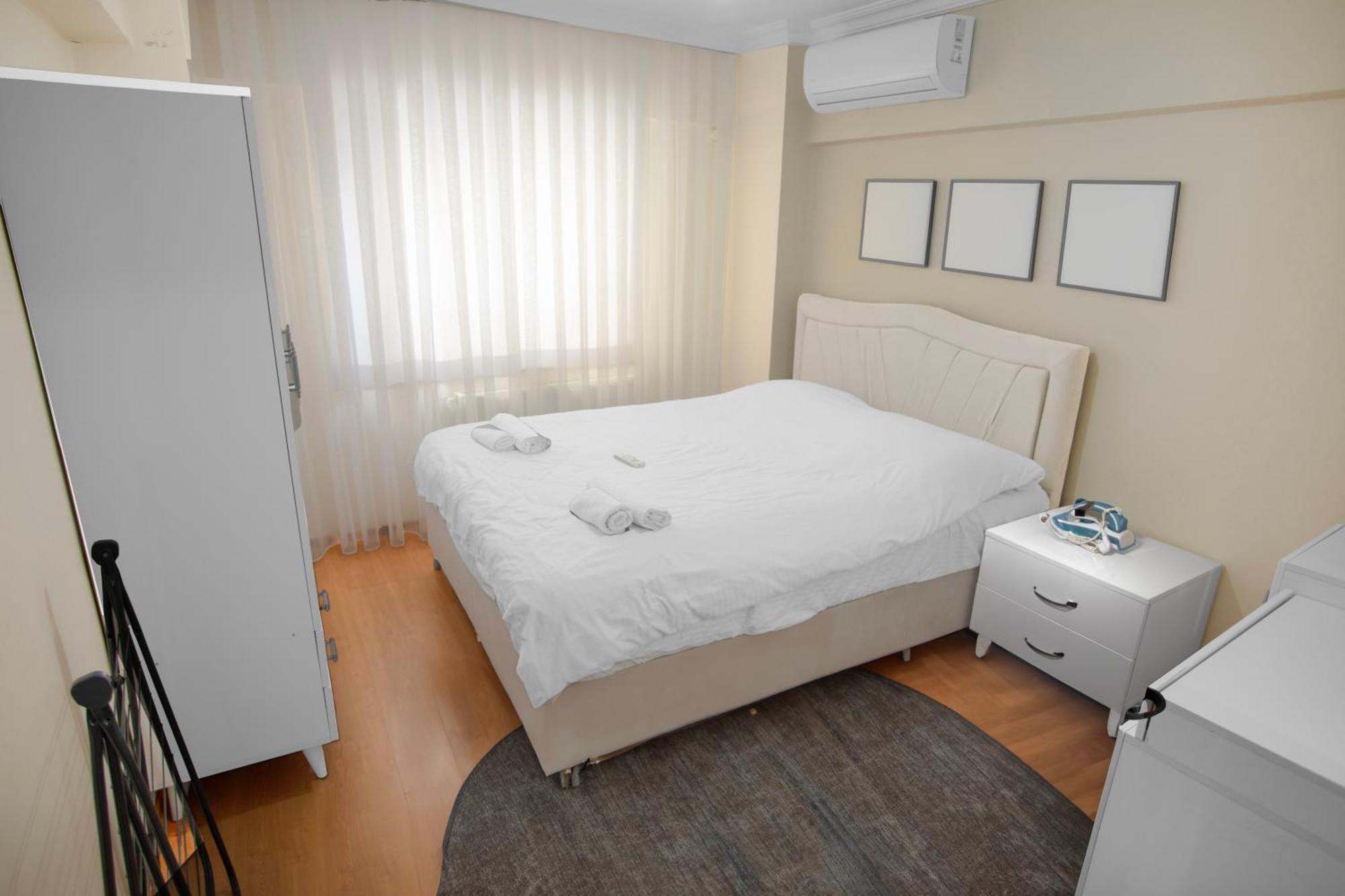 Large In A Quiet Area Apartment Istanbul